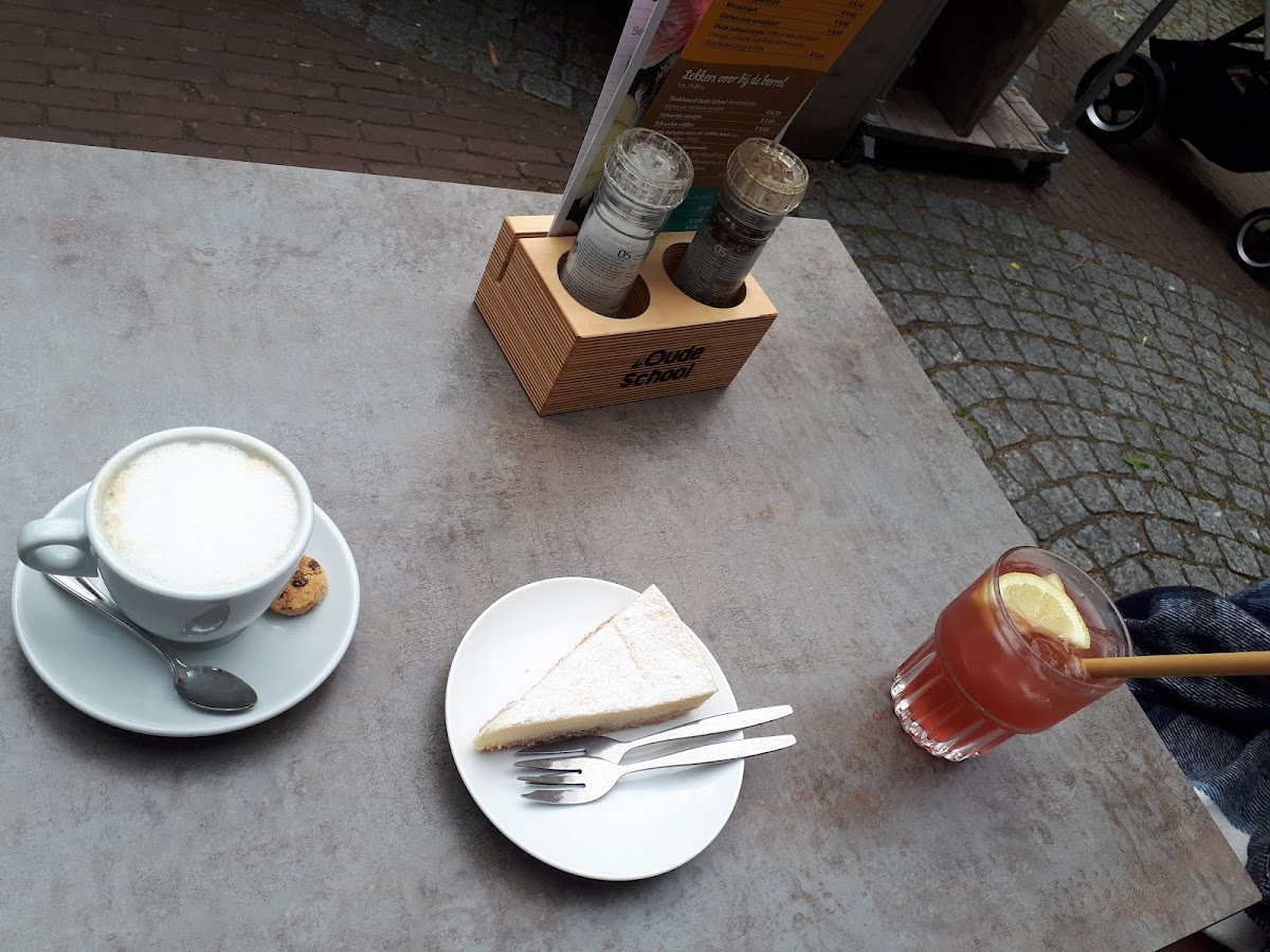 Grand-Cafe De Oude School-5